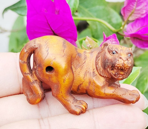 M8280 hand carved boxwood - 2",