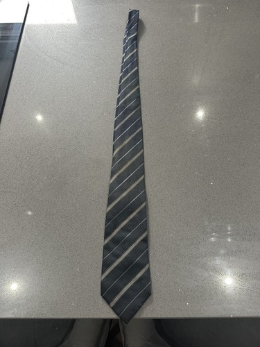 180 gucci mens navy - £180, grey
