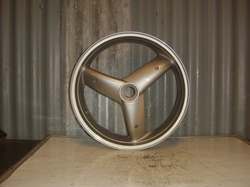 Triumph 955i speed - triumph, triple