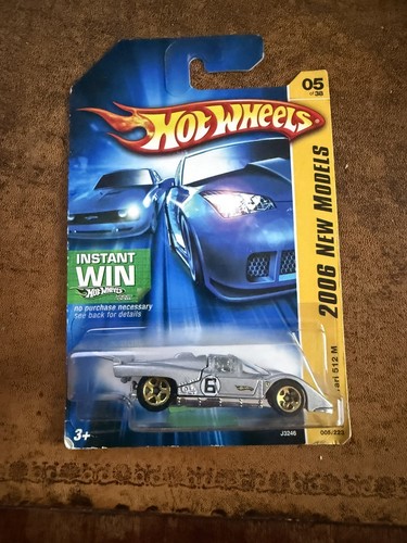 Hot wheels 2006 first - hot,