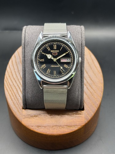 Elegant seiko black - elegant,
