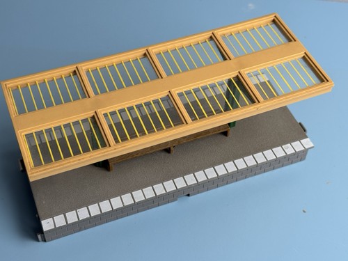 Hornby r514 platform - platform, canopy