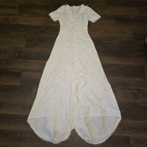Vintage 1960s medieval revival - 1960s,