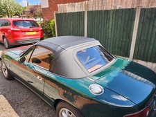 Mazda MX5 MK1/2 Fitted