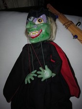  PELHAM PUPPETS.... green