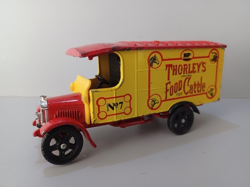 Corgi thorleys food classics - food,