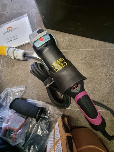 Angle grinder 125mm 110v - angle,