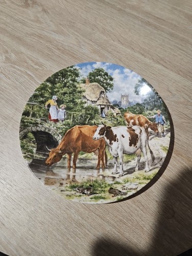 Rare vintage wedgwood a - rare,