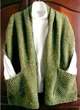 EASY KNITTERS WRAP READING TV COSY SHAWL STOLE ARAN LAMINATED KNITTING PATTERN 