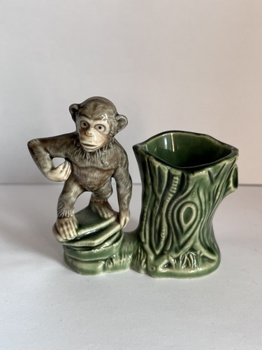 Rare vintage wade pottery - vintage,