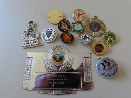 Lot cycling club pin - of,
