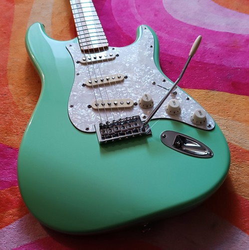 Fender mim stratocaster - fender, with