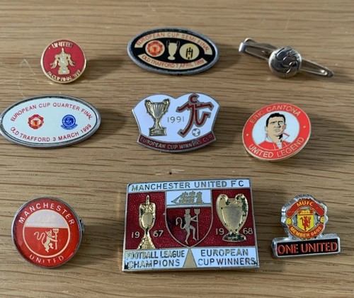 Old manchester united football - united,