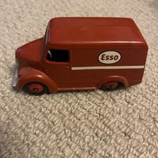 Dinky Toys Trojan 15cwt Esso
