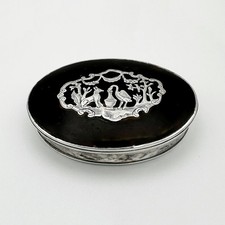 18TH CENTURY QUEEN ANNE OVAL