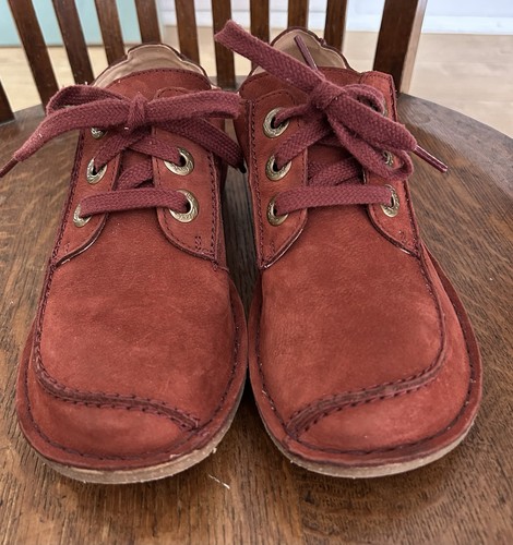 Clarks funny dreams - dreams, red