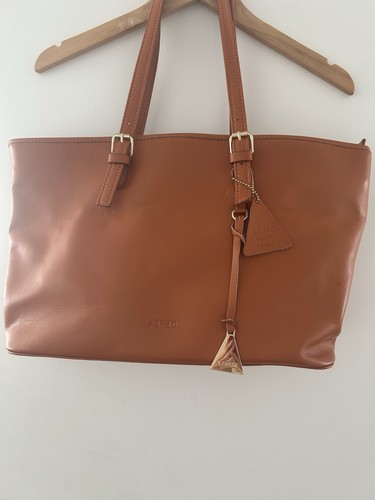 Credi tan genuine leather - tan,