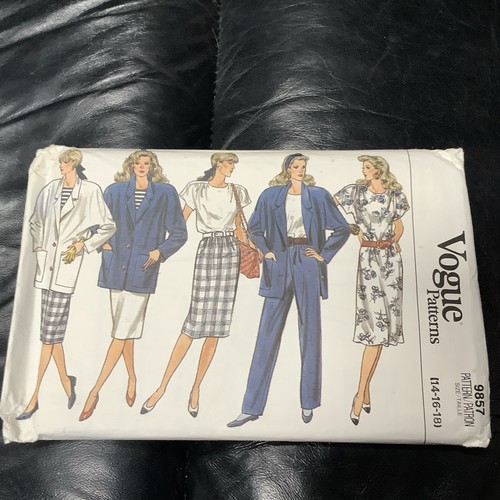 Uncut vogue sewing - 🧵uncut,