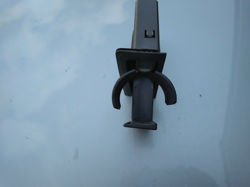 Genuine volvo dash cup - p2,