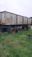 Artic Bulker Tippibg Trailer, Twin Axle 5th Wheel Bogey