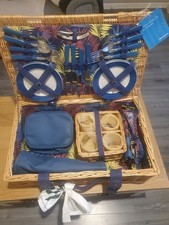 Willow Hamper Set 4 Person