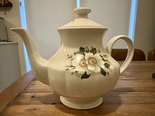 Arthur wood kettle teapot - arthur,