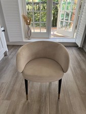 Set of 4 Ola Dining Chairs - Kaster Pebble Ivory Boucle - Suede