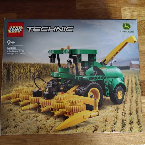Lego 42168 john deere - john, 9700