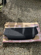 Toyota Varis Verso Parcelshelf