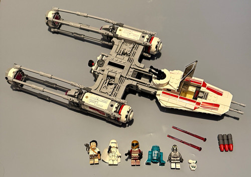 Lego star wars 75249 - star,