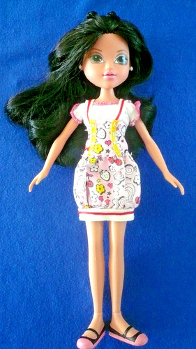 Moxie girlz sophina doll and - sophina,