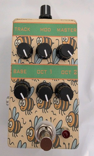 The bees octave synth fuzz - the,