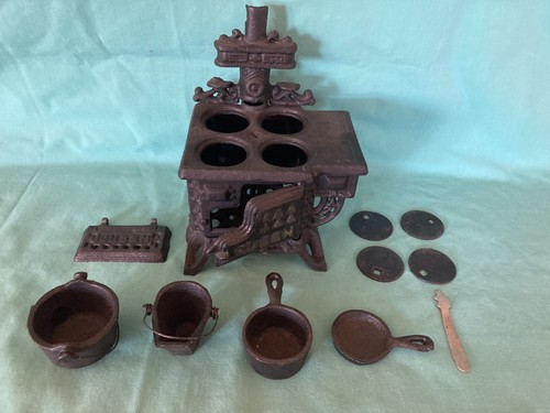 Vintage aaa queen cast iron - vintage,