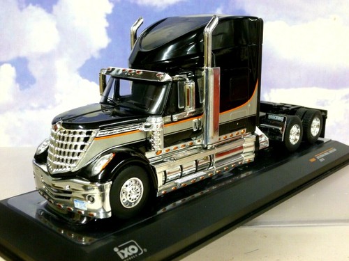 Ixo diecast 2010 - ixo,