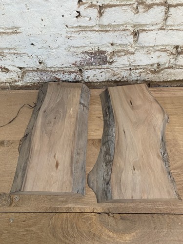 Waney edge live walnut - live,