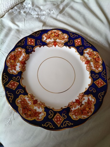Royal albert heirloom fine - royal,
