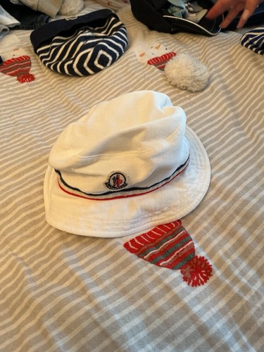 Moncler hat for kids - moncler,