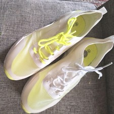 CLAUDIA GHIZZANI white lime