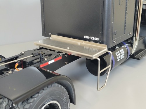 Stainless chassis rail cover - stainless,