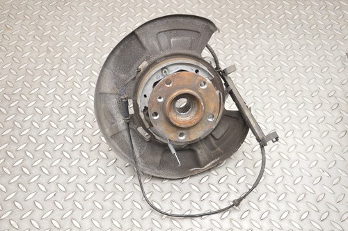 Bmw wheel hub spindle - wheel,