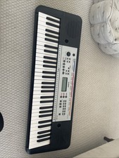 Electric Piano Keyboard