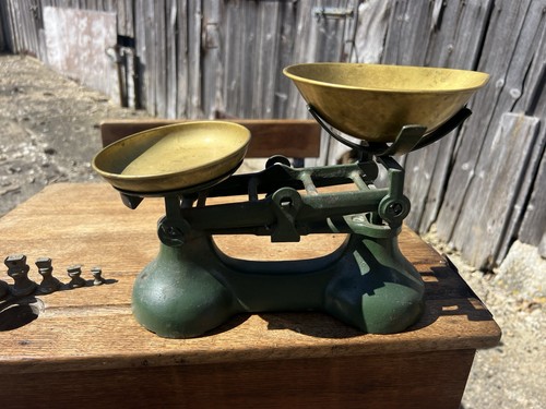 Vintage kitchen scales and - vintage,