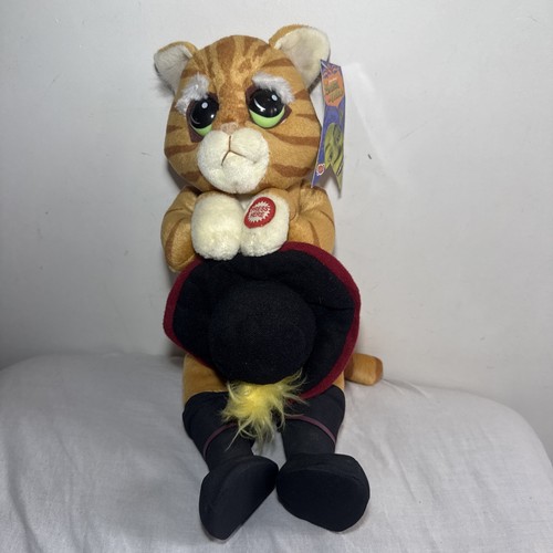 Talking puss boots shrek - talking,