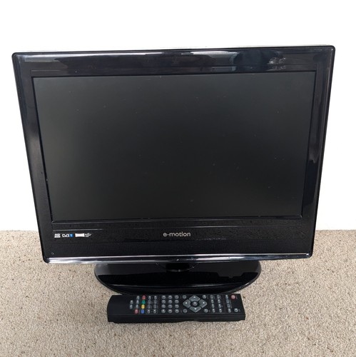 Motion lcd tv with - lcd, hd