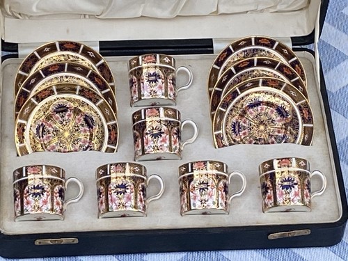 Cased royal crown - cased, derby