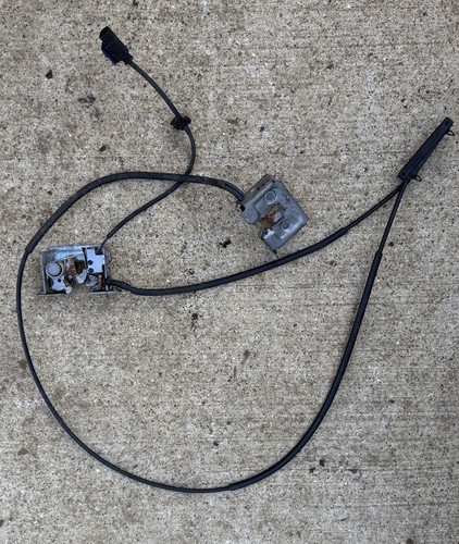 Bmw e70 bonnet latch lock - x5,