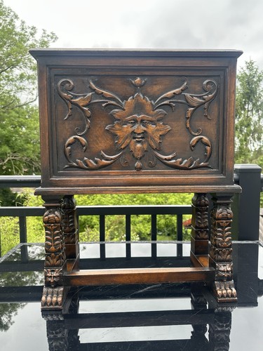 Antique hand carved wooden - antique,