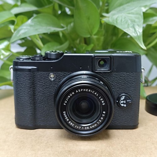 Fujifilm x10 12mp - 12mp, wifi