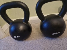 2 X 24kg, 2 X 28kg,  2 X 32kg