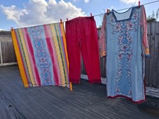 Ladies Shalwar Kameez Size Large 40